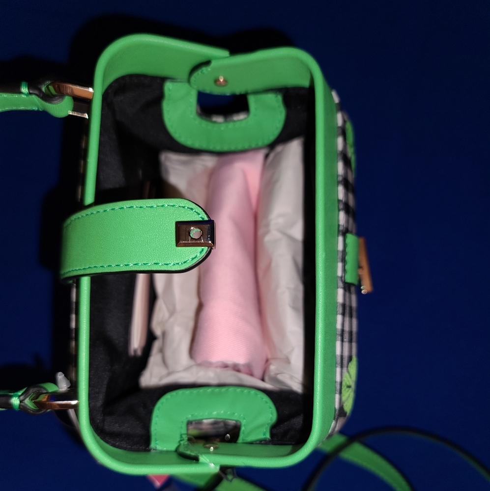 Kate Spade Purse - Picture 10 of 16